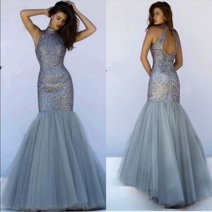 Sherri Hill Gun Metal Halter Gown Mermaid Trumpet Formal Gown Excellent Size 4